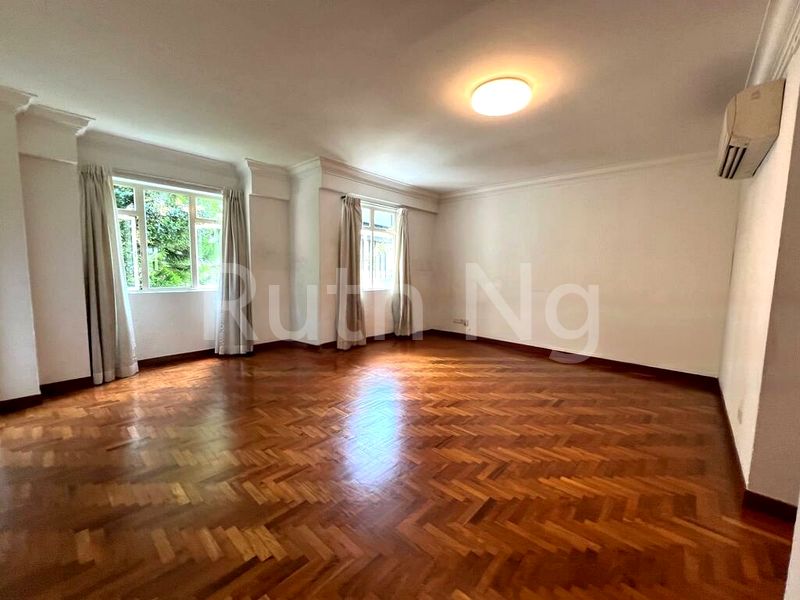 4 Bed Terraced House (Landed) for Rent in  Eastwood Centre - Image 11
